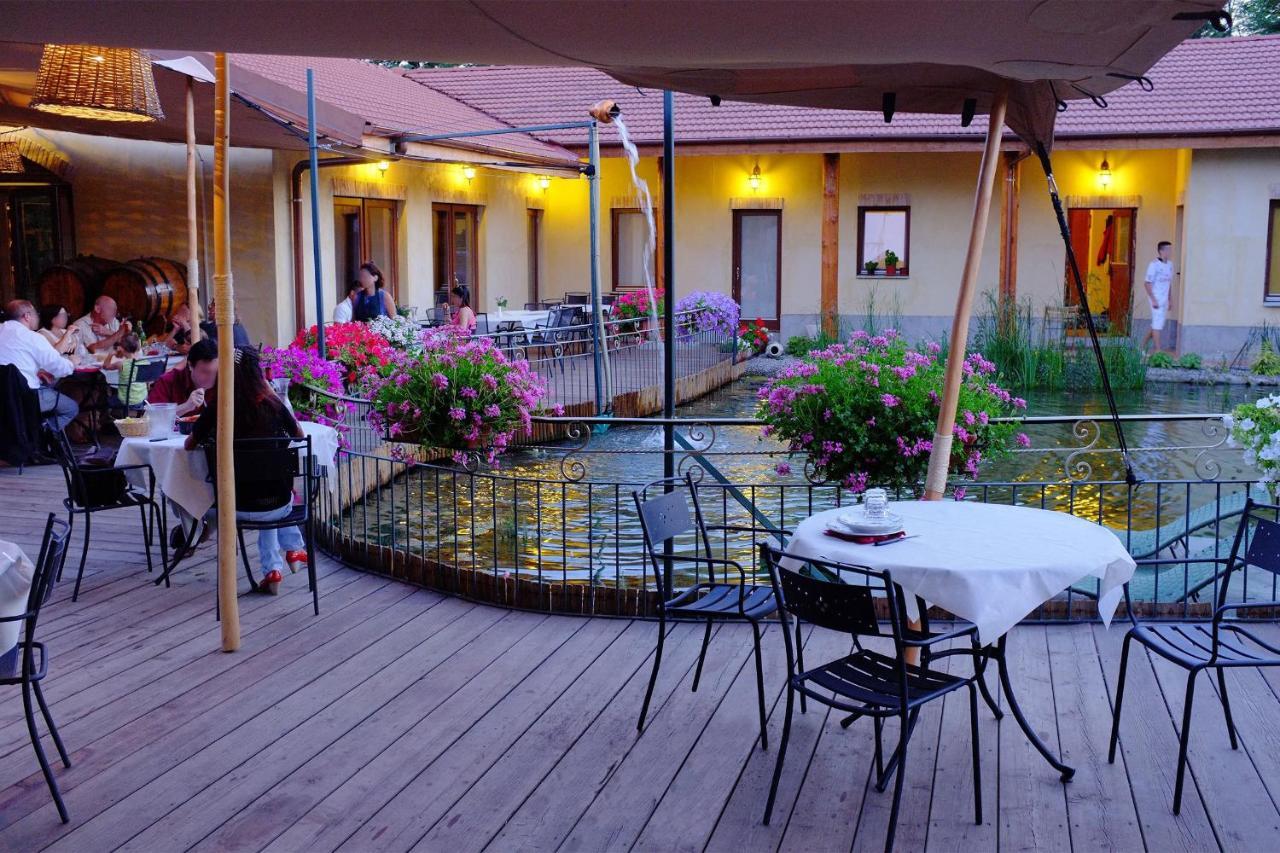 Agriturismo Cascina Madonnina Pregnana Milanese Екстериор снимка